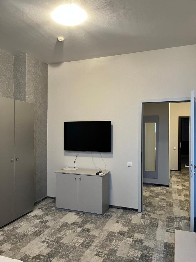Albert Hotel Ploieşti Exteriör bild